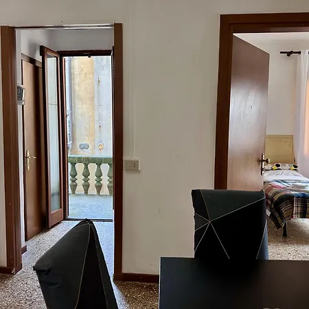 Geremia 1 * Venice